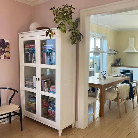 Villa Lovely For Families And Business Traveler's Ålborg