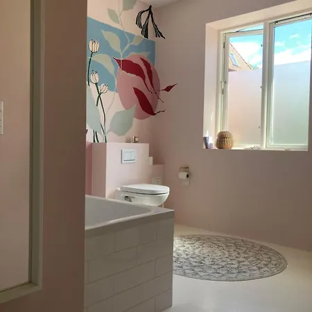 Lovely For Families And Business Traveler's *